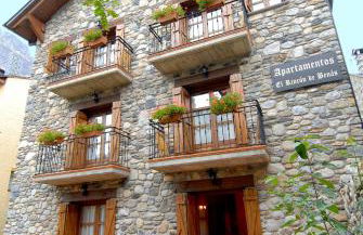 Apartamentos El Rincón de Benás - Photo 1