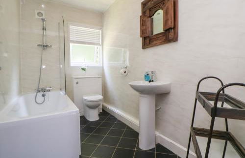 The Fallows - Photo 15