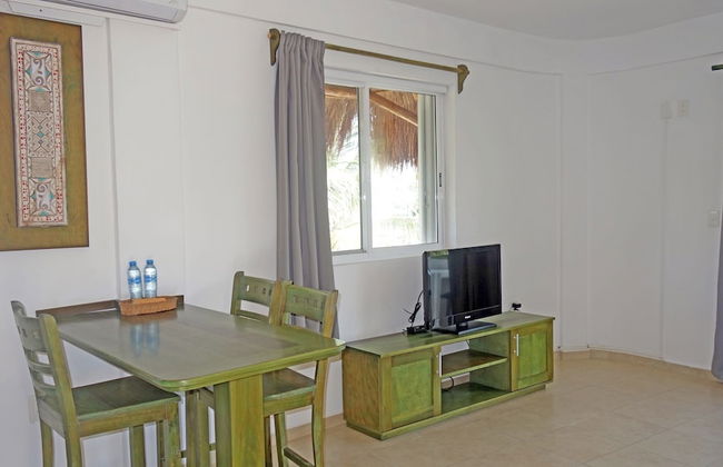 El Fuerte Beach Resort - Photo 22