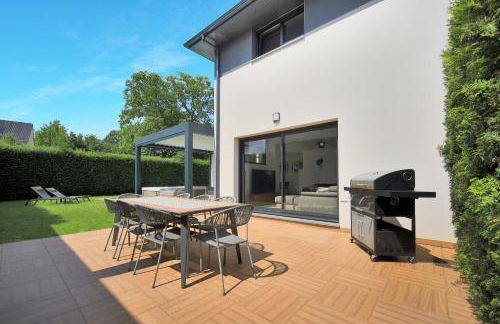 La Villa Sainghin - Piscine et Jacuzzi Privé - Foto 10