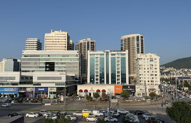 Lumiera Suites Hotel - Photo 1