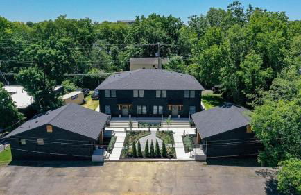 24-guest Retreat The Nomad: Studio x2, 1BR x4 - Foto 88