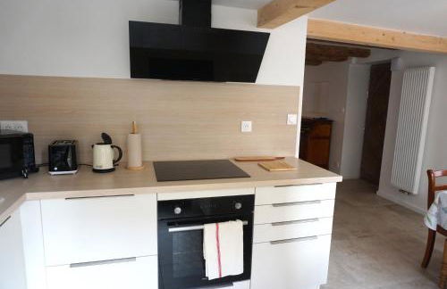 Gîte Les Hirondelles - Spacieux et Typique Alsacien - Commerces à Proximité - Proche Sélestat - Foto 13