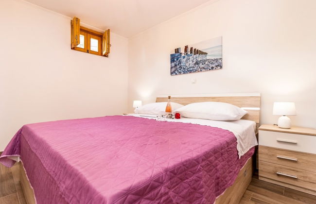 Vintage Winehouse Backov - Foto 8