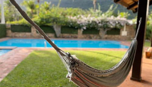 Spacious house with pool - 100m from the sea in Guaecá - Foto 5