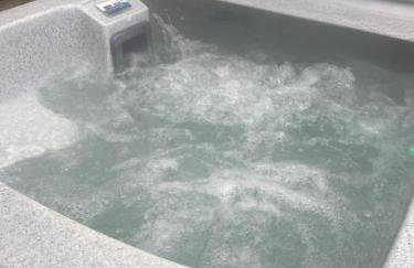 Shepherd Hut Lodge on Farm Waterside Goodwin Farm - Photo 9