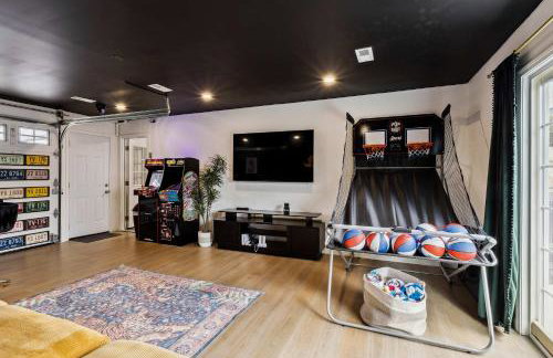 Charming 3-Bedroom - Hot Tub & Game Room - Foto 1