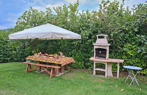 Farmhouse in Apecchio with Pool and Terrace - Foto 31