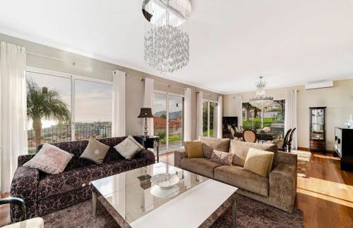 Exquisite Madeira Villa Villa Funchal Belair 4 Bedroom Panoramic Sea View - Foto 19