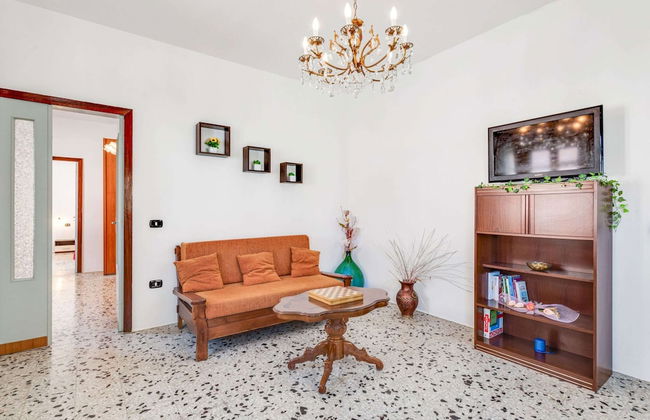 Belvilla by OYO Palazzo Demetra - Photo 14