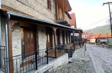 11 Luxury Apartments - Photo 37