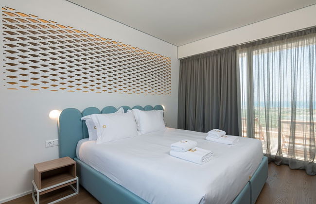 Onira Suite Dreams - Photo 53