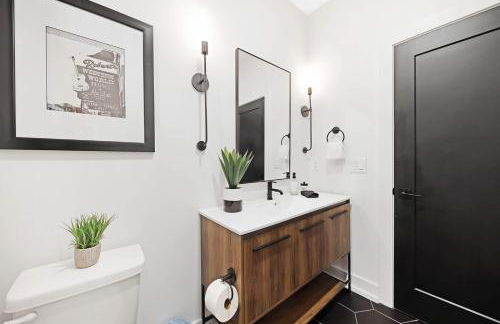 The Jackson House - 1 mile to Broadway! - Foto 53