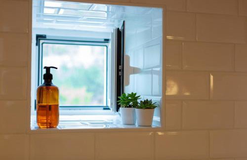 Saporito rental home - Photo 14