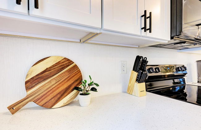 Charming Florida Beach Home w King Bed Patio - Photo 27