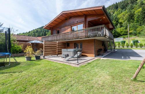 Chalets du Bouchot & Jacuzzi privatif proximité Gerardmer & La Bresse - Foto 31