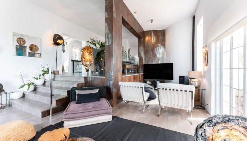 El Cortijo - Photo 4