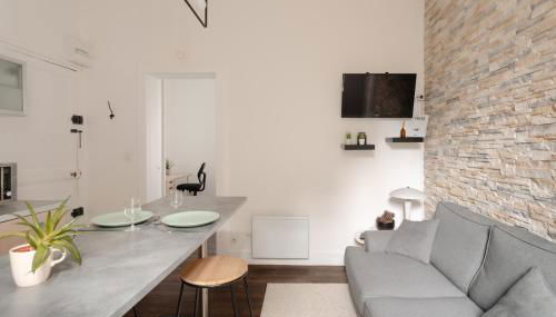 Le Petit 18 - T2 proche de la gare - Photo 3