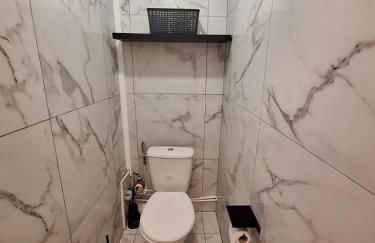 Large 3 bedroom cozy apartment - Foto 14