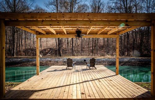Hocking Hills Cabin, Hot Tub, Private Pond - Foto 28