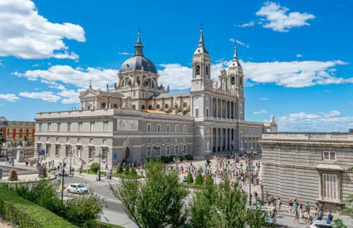 Luminoso Apartamento de Diseño en Paseo Imperial - Photo 29