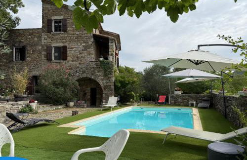Maison de vacances avec piscine privée, Ardèche, Le Mas de Jallet, proche les Vans, Les Assions - Foto 38