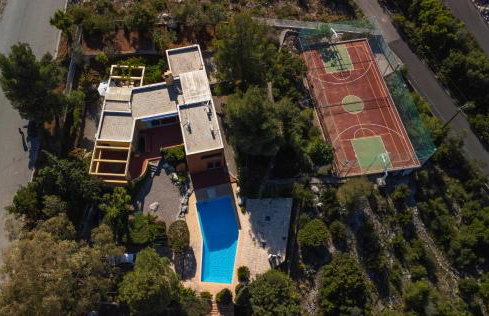 Villa with swimming pool and tennis/basketball court - Foto 4