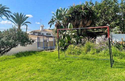 Newly renovated guest apartment at villa with great location! - Photo 22