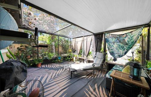 Zen Jungle House by Busch Gardens Sleeps 12 with Outdoor Games & Detached Play Space! - Foto 48