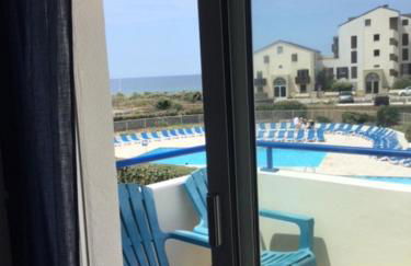 T3 - TERRASSE 30 m2 VUE OCEAN, 2 CHAMBRES, parking privatif et piscine en été - Foto 7