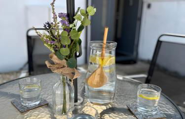 Amo Mews House - Central, Private Patio & Free Parking - Foto 6