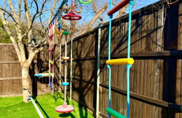 Luxury 5BR Retreat, Kid's Playroom! Near Lake Hubbard, Vineyard Views - Foto 21