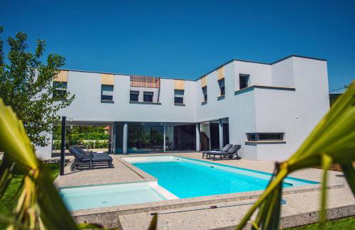 Luxury Villa Lucella, big pool, spa, tennis, gym, volleyball - Foto 4