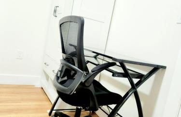 Cozy 2BR in Newark for Families, Work & Long Stays - Photo 27