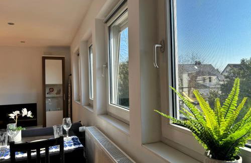 Quiet Garden-View Studio Apartment - Foto 2