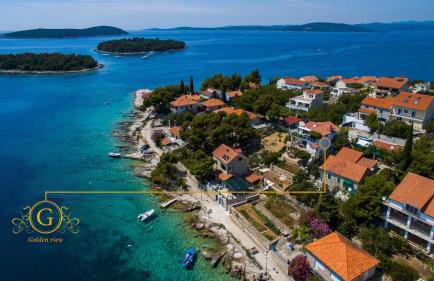 Golden view luxury apartment - Photo 3