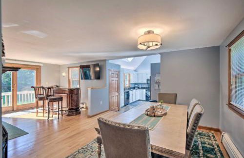 Charming Saco Home with Deck, 5 Mi to Beach! - Photo 9