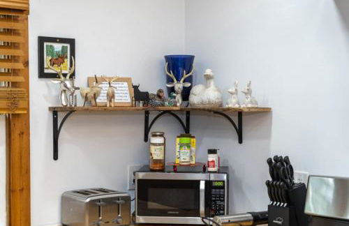 Twin Pines Retreat - Lake, Firepit and Games - Foto 19