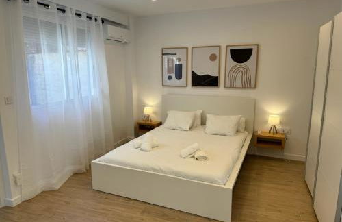 Apartamento Dúplex de Lujo con Terraza Privada y vistas al Castillo - Centro - Foto 5