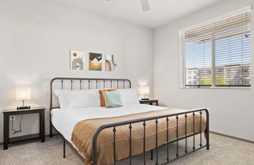 Stunning Westgate CozySuites by stadium with pool 10 - Foto 7