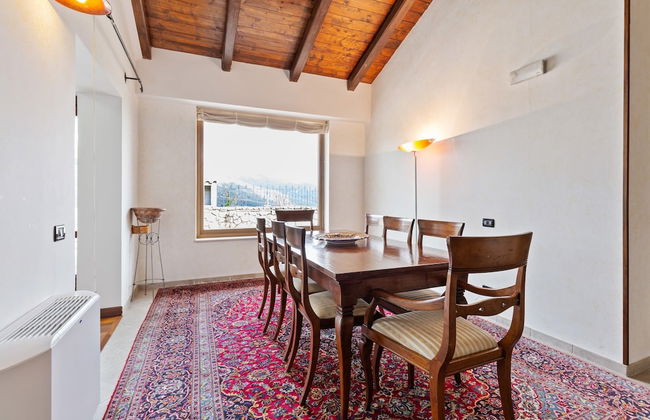 Valley View Villa in San Mango D'aquino with Hot Tub - Foto 25