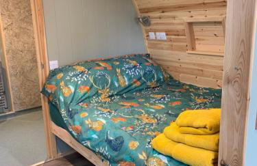 Tawny Owl Pod with Hot Tub - Foto 13