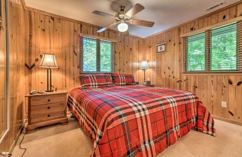 Serene Sky Valley Family Chalet with Fireplace - Foto 20