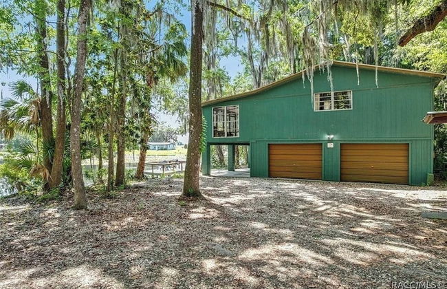 Rustic Lakehouse kayaks fishing bonfires - Foto 25