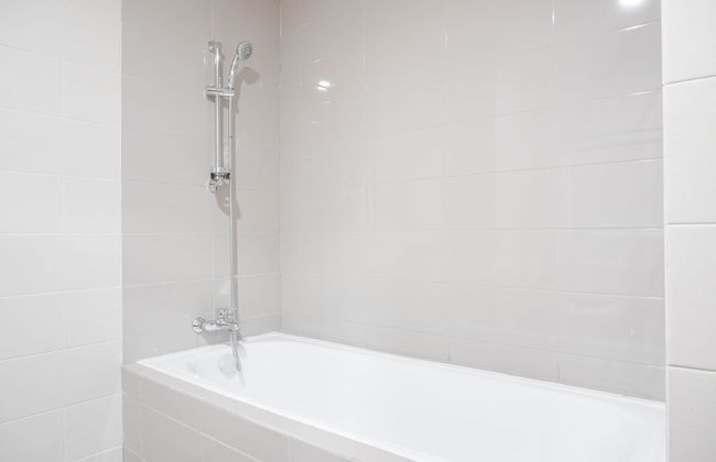 Nice And Comfort 2Br At Pejaten Park Apartment - Foto 18