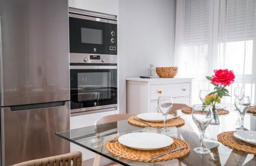 Apartamento turístico con 3 dormitorios en Granada QH Estación de Tren - Photo 5