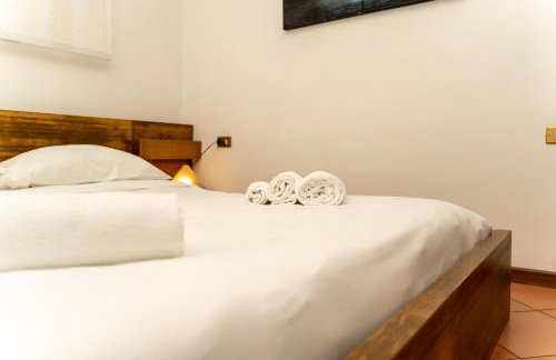 Casa con parcheggio, piscina giardino, barbecue - Foto 10