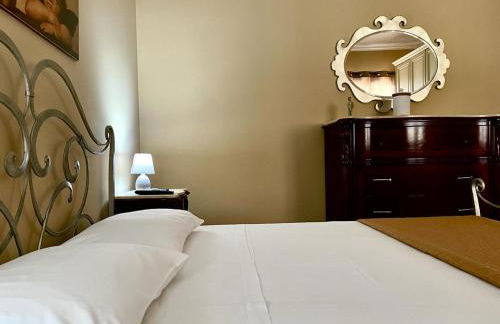 Strelitzia's house with heated pool , private garden and private parking & wi-fi - Foto 9