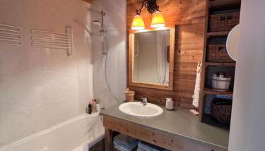 Bright spacious 1 bedroom apartment in residence SNOW Avoriaz 41m2 - Photo 5