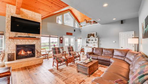 Farm Retreat with Furnished Patio 12 Mi to McKinney - Foto 3